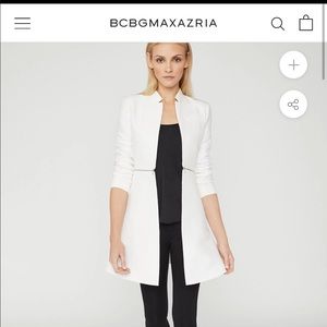 NWT BCBGMaxazria White Blazer in Large.